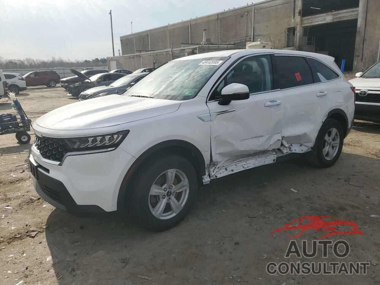 KIA SORENTO 2023 - 5XYRG4LC8PG171664
