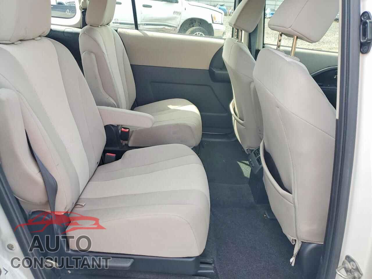 MAZDA 5 2013 - JM1CW2BL6D0150862
