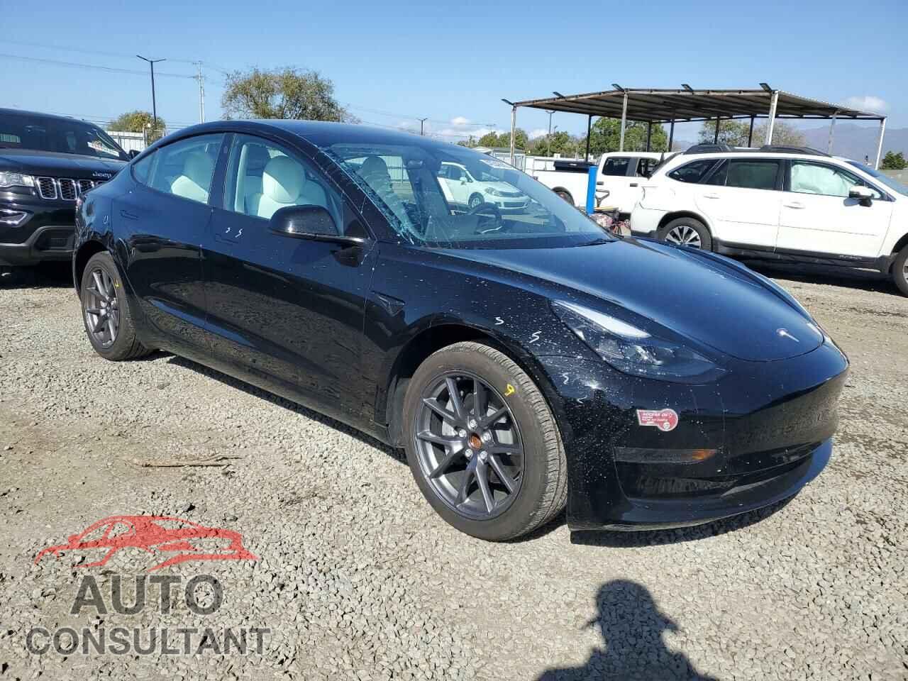 TESLA MODEL 3 2023 - 5YJ3E1EA1PF685532