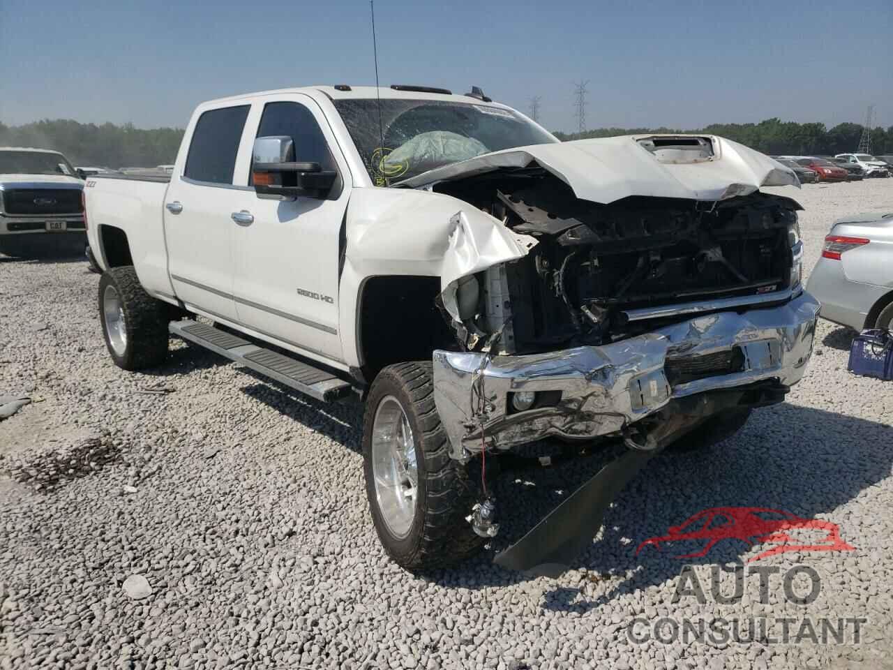 CHEVROLET SILVERADO 2018 - 1GC1KWEY2JF179639