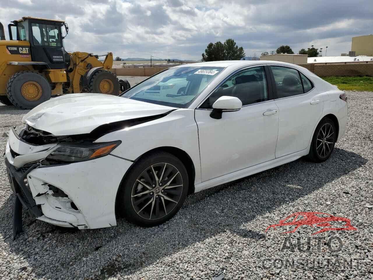 TOYOTA CAMRY 2022 - 4T1G11AK6NU654997