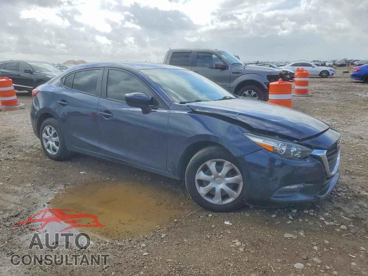 MAZDA 3 2017 - 3MZBN1U76HM105686