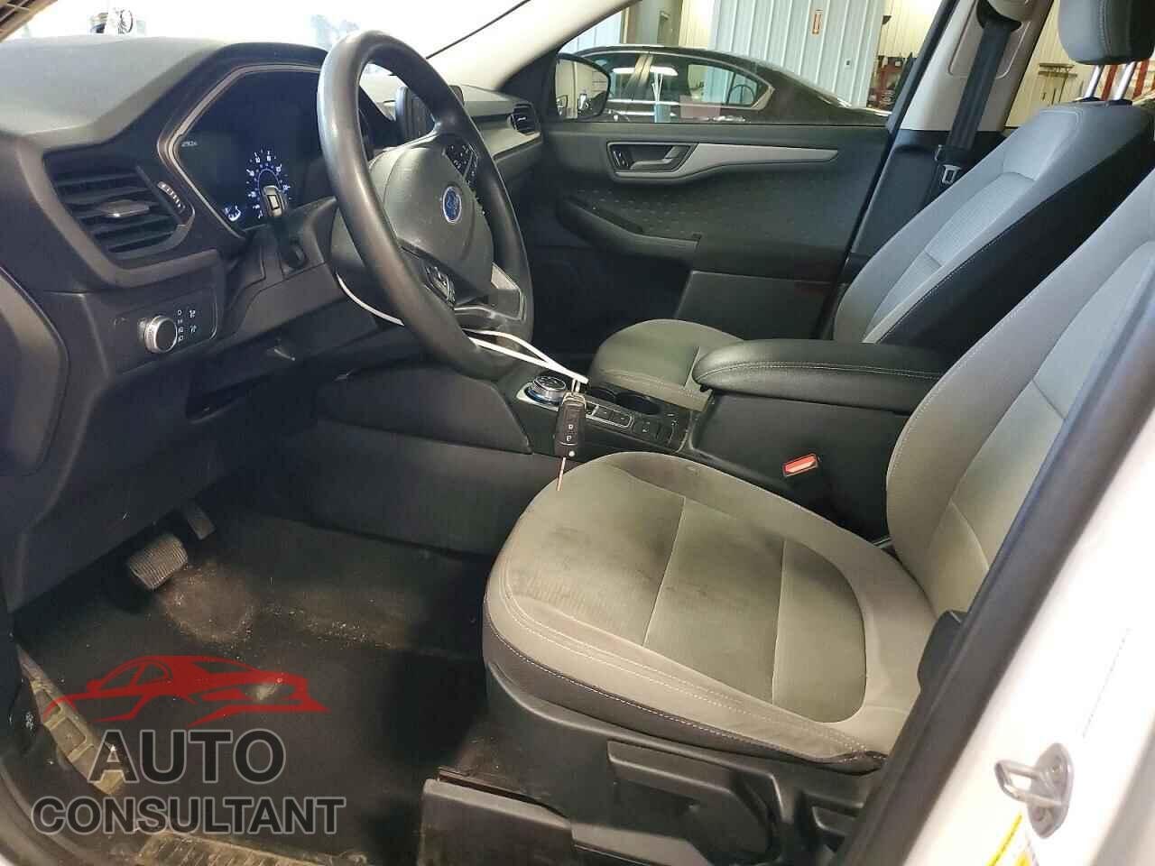 FORD ESCAPE 2020 - 1FMCU9F61LUA56071