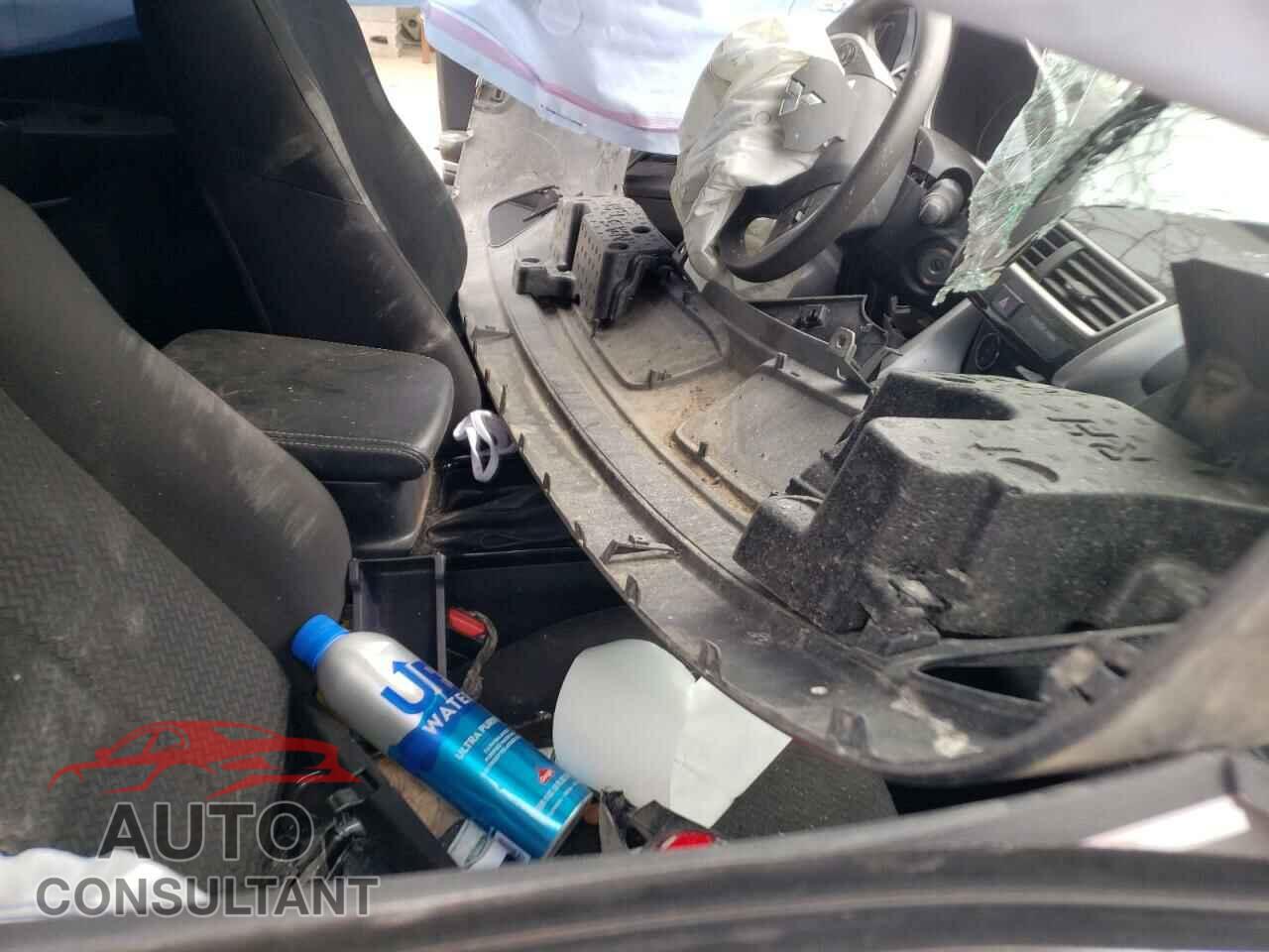 MITSUBISHI ECLIPSE 2018 - JA4AT4AA5JZ061121