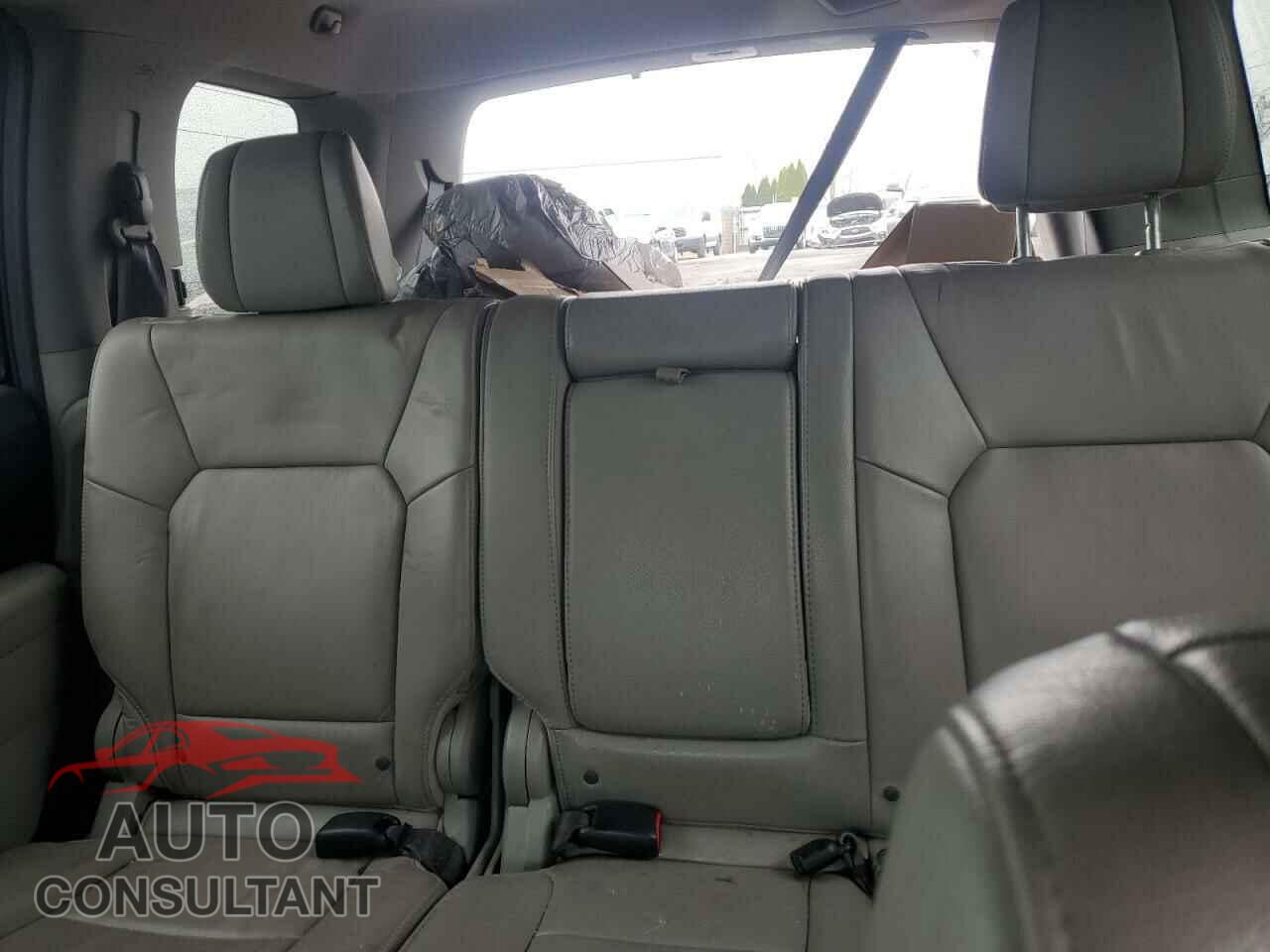 HONDA PILOT 2013 - 5FNYF4H58DB044697