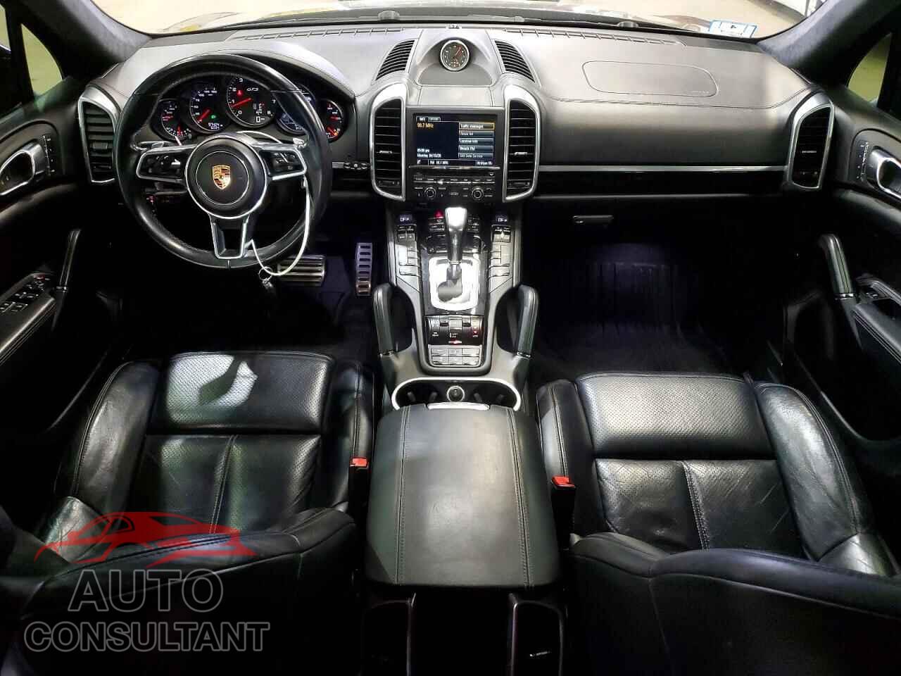 PORSCHE CAYENNE 2016 - WP1AD2A28GLA80305