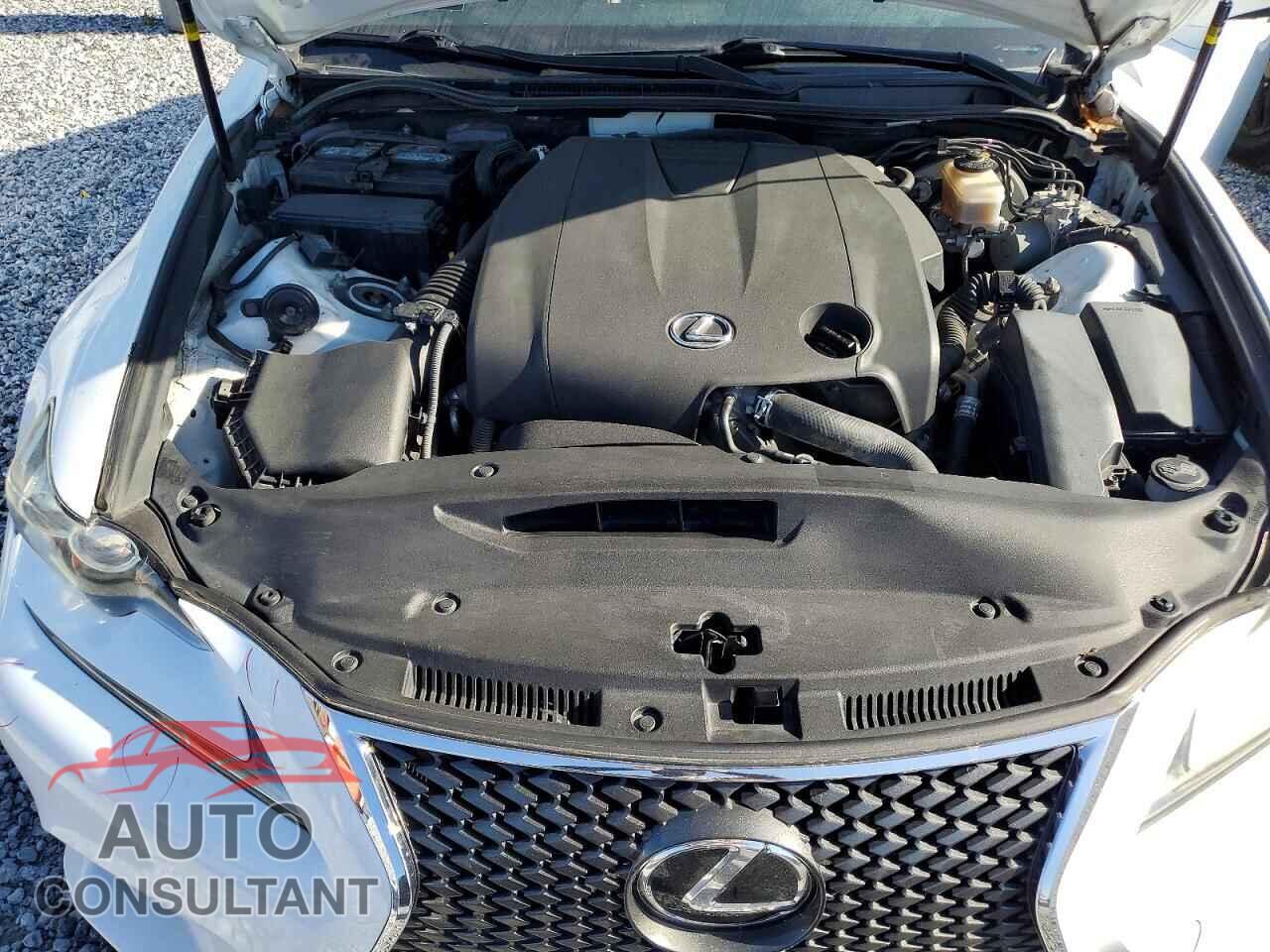 LEXUS IS 2014 - JTHBF1D26E5000585