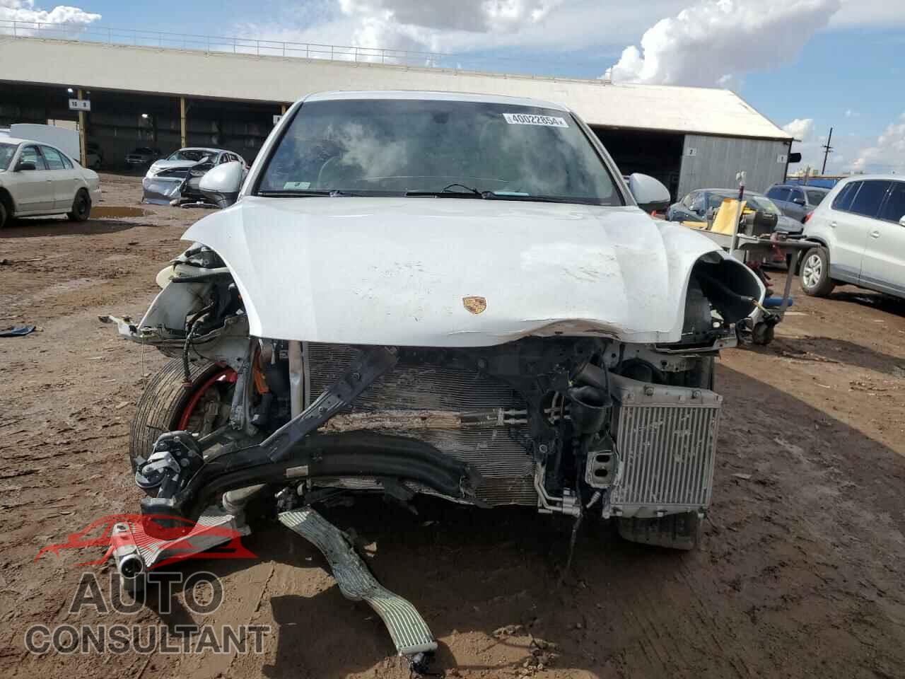 PORSCHE CAYENNE 2017 - WP1AB2A2XHLA53484