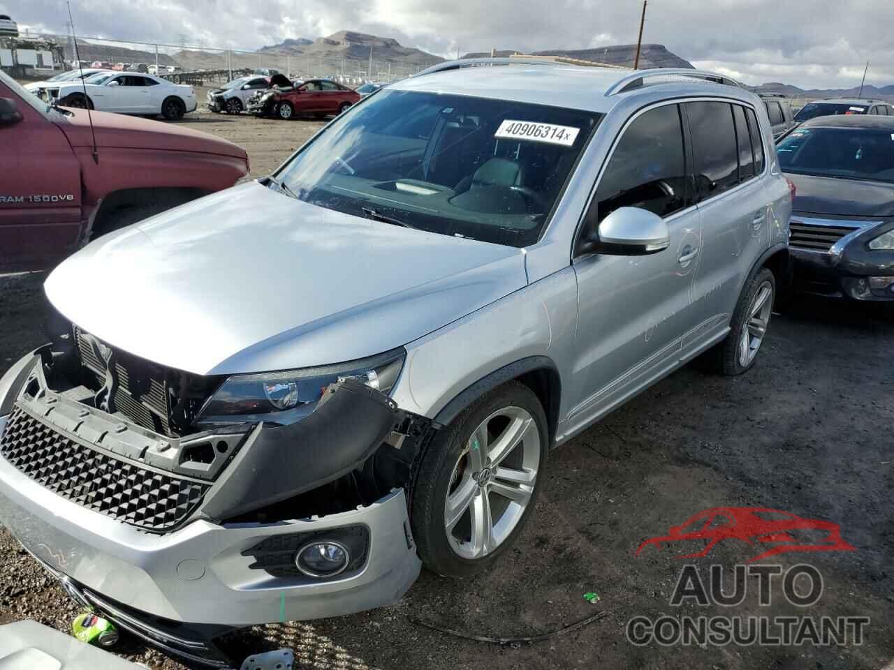 VOLKSWAGEN TIGUAN 2016 - WVGAV7AX5GW043553