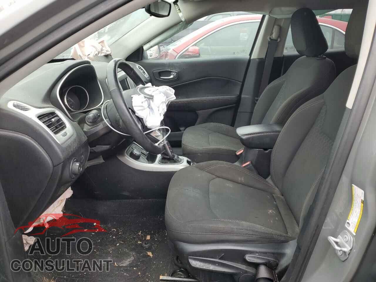 JEEP COMPASS 2019 - 3C4NJDAB3KT776381