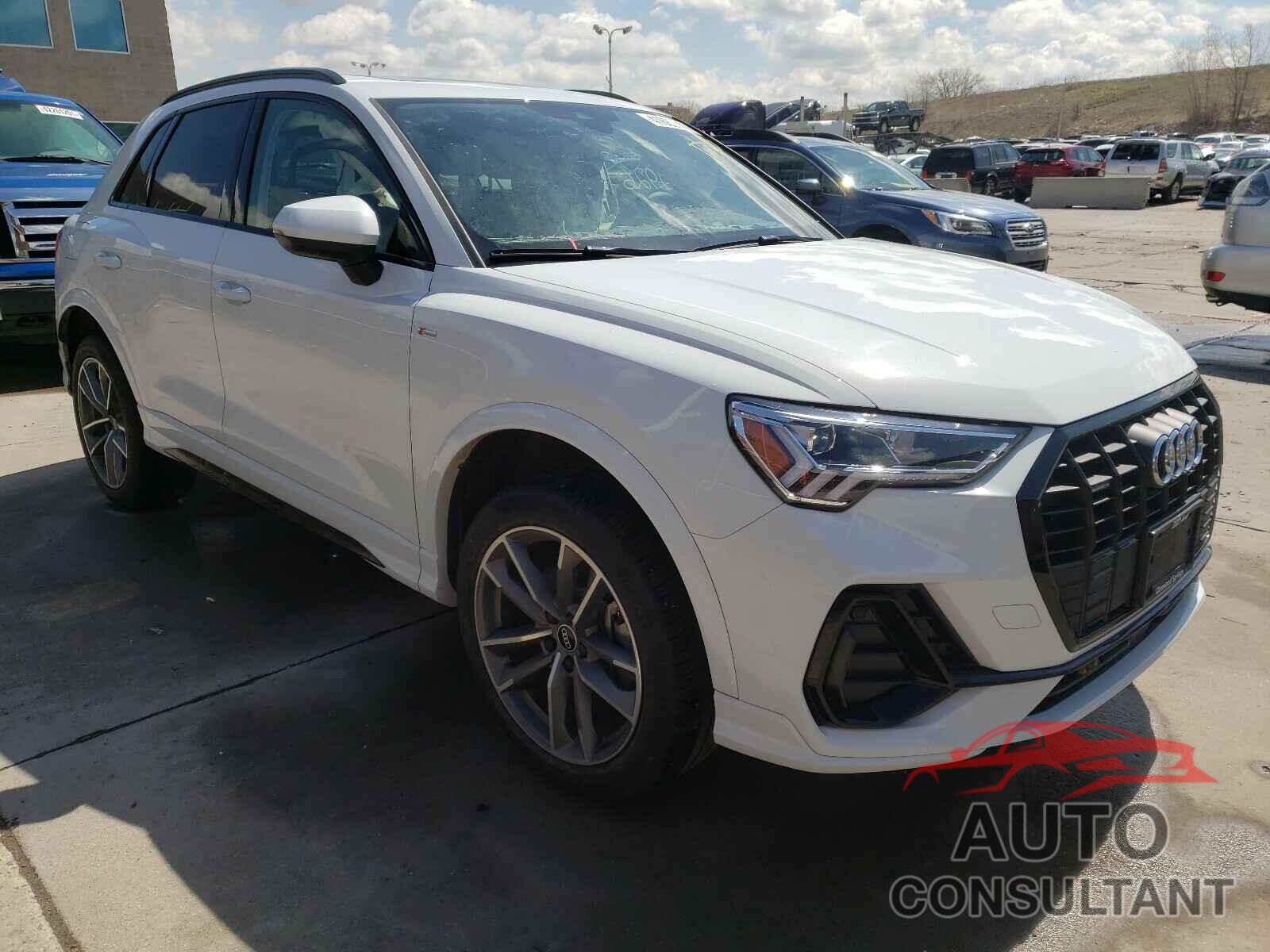 AUDI Q3 2021 - WA1EECF3XM1043426