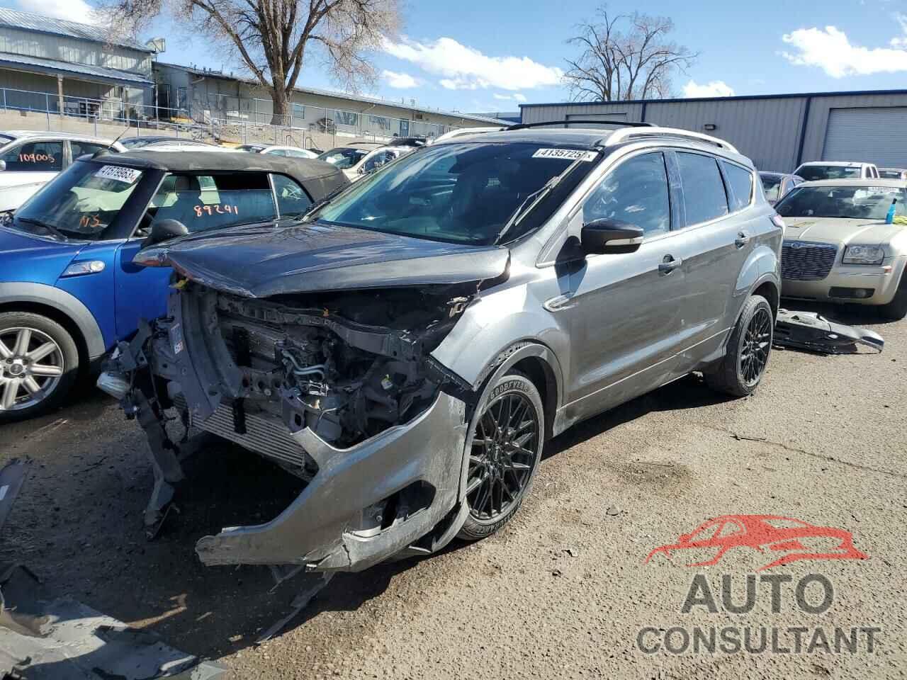FORD ESCAPE 2017 - 1FMCU9J99HUE97472
