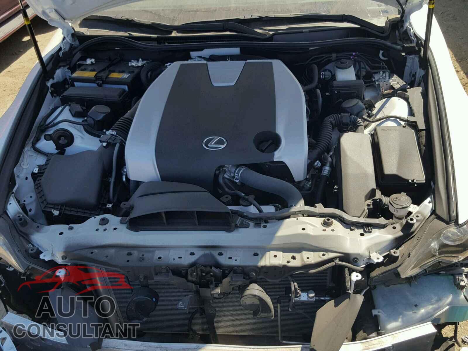 LEXUS IS 2016 - JTHBE1D26G5024617