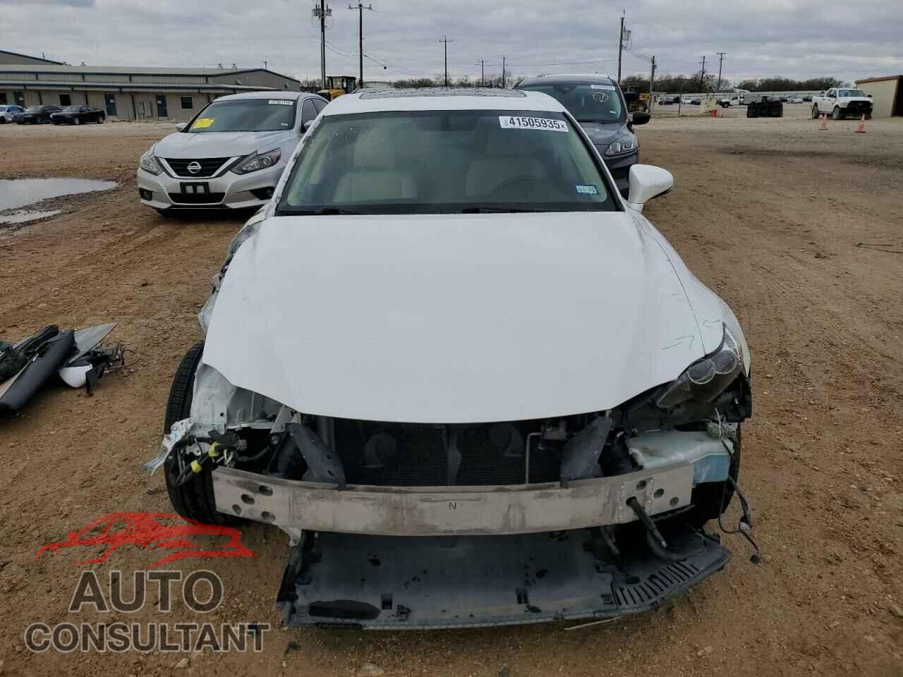 LEXUS IS 2015 - JTHCF1D24F5022560