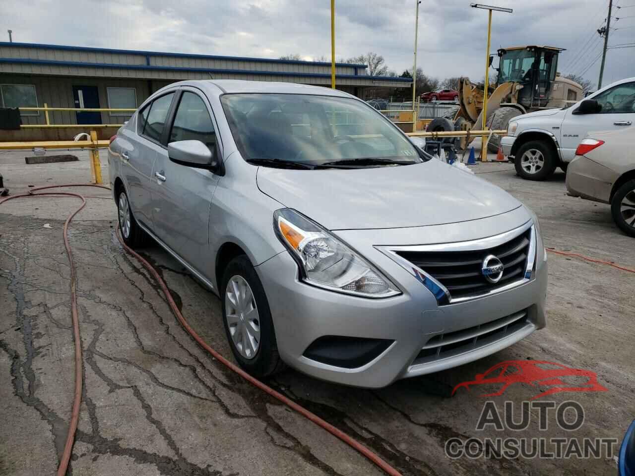 NISSAN VERSA 2019 - 3N1CN7AP4KL880986
