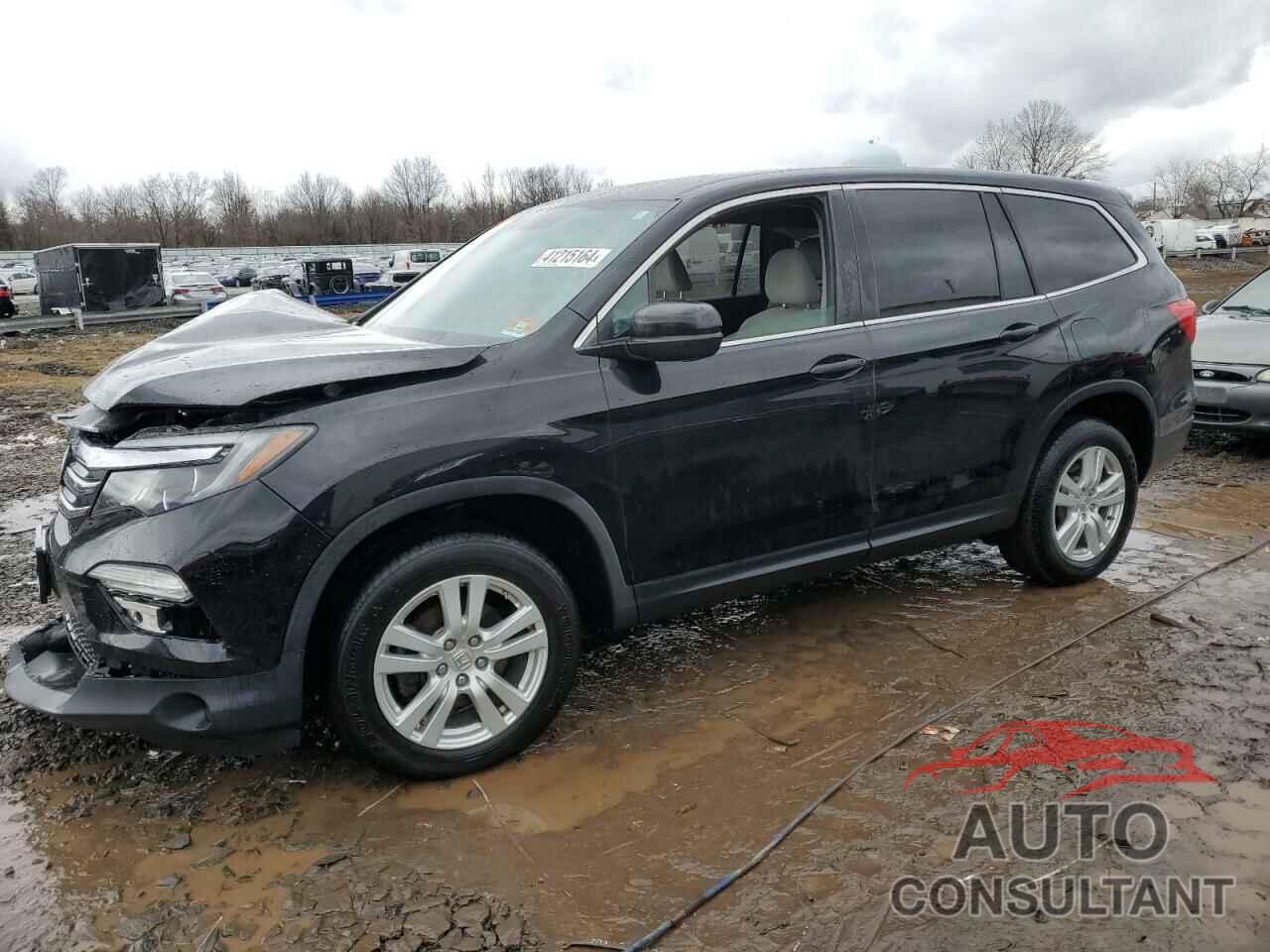 HONDA PILOT 2017 - 5FNYF6H19HB101956