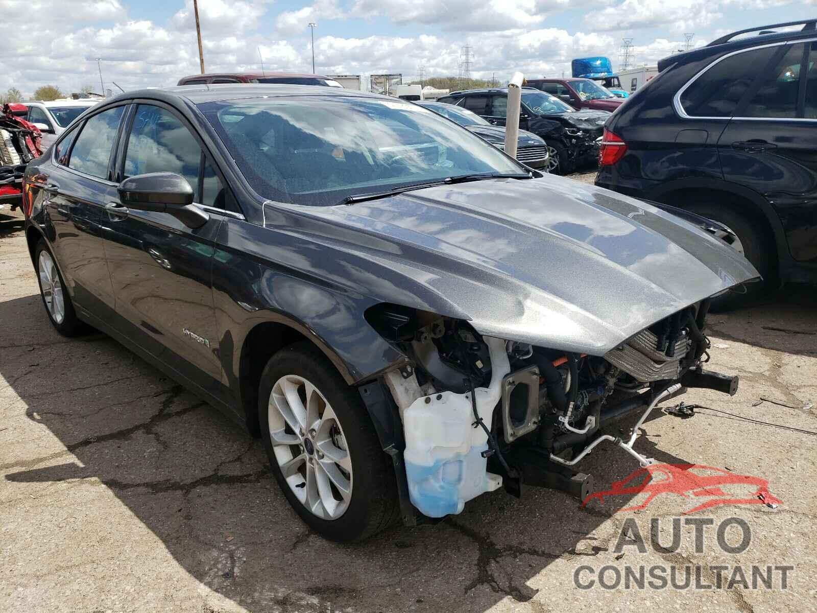 FORD FUSION 2019 - 3FA6P0LU3KR167949