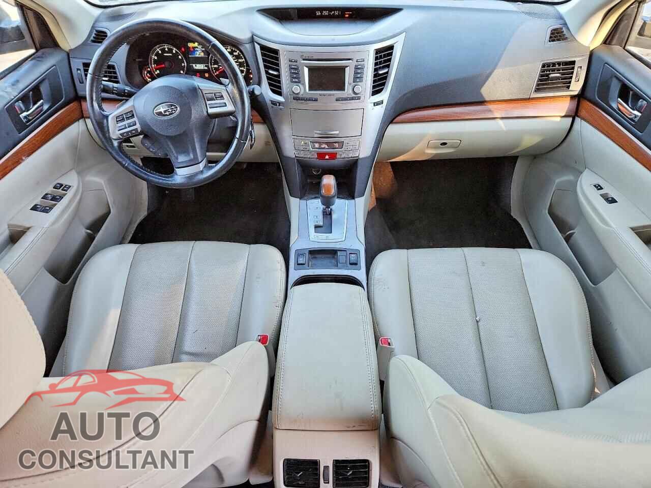 SUBARU OUTBACK 2013 - 4S4BRBKC3D3295032