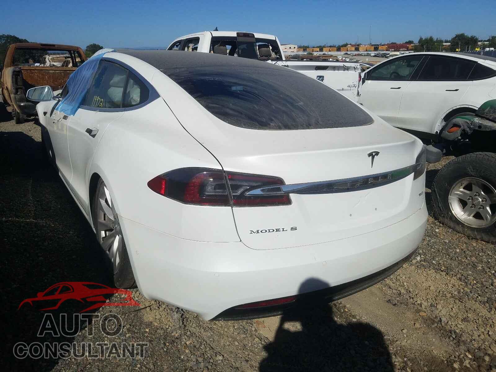 TESLA MODEL S 2018 - 5YJSA1E23JF266752