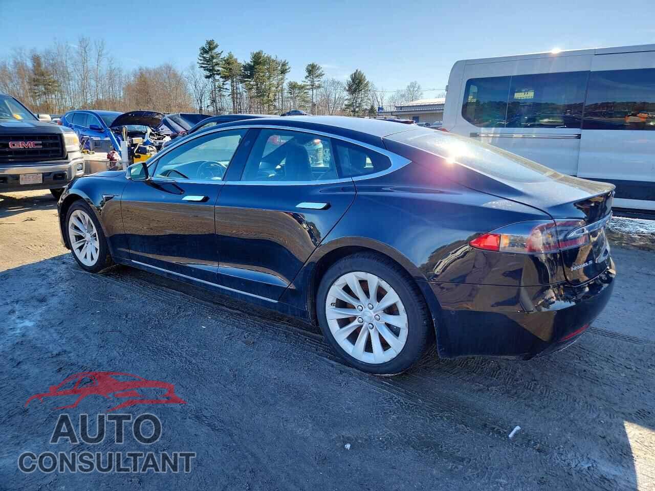 TESLA MODEL S 2017 - 5YJSA1E17HF177834