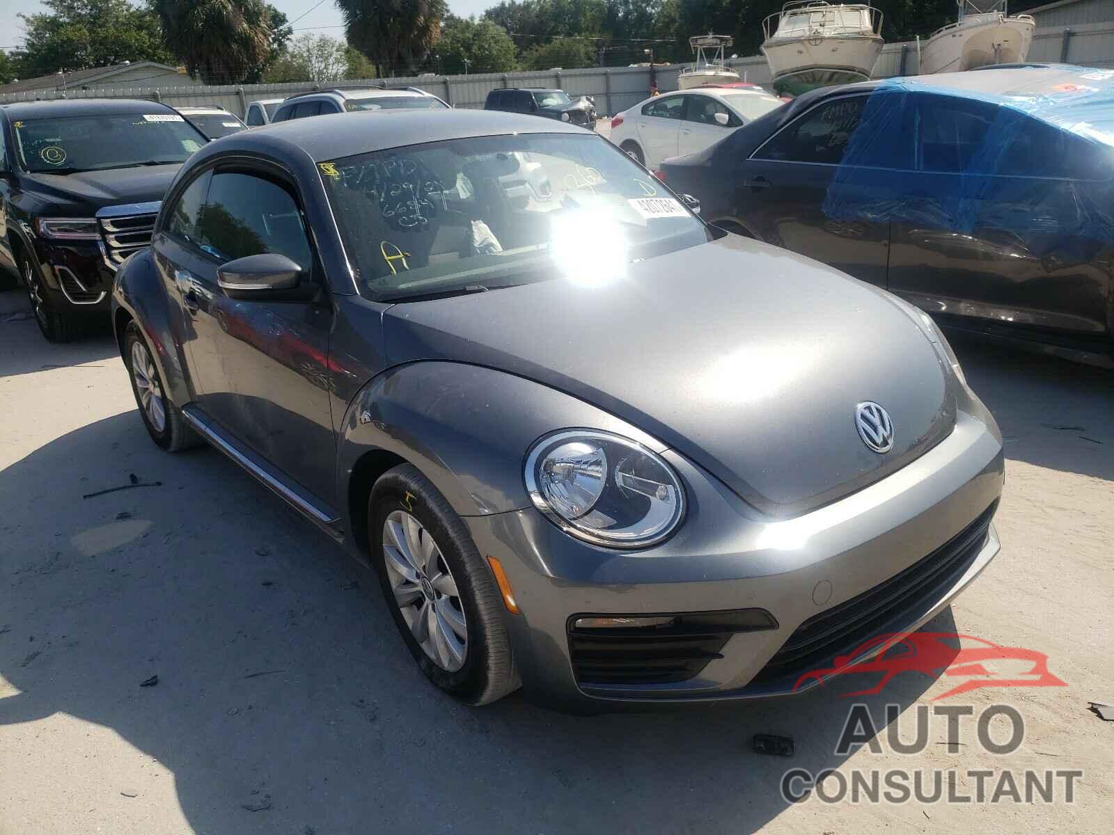 VOLKSWAGEN BEETLE 2019 - 3VWFD7AT1KM714152