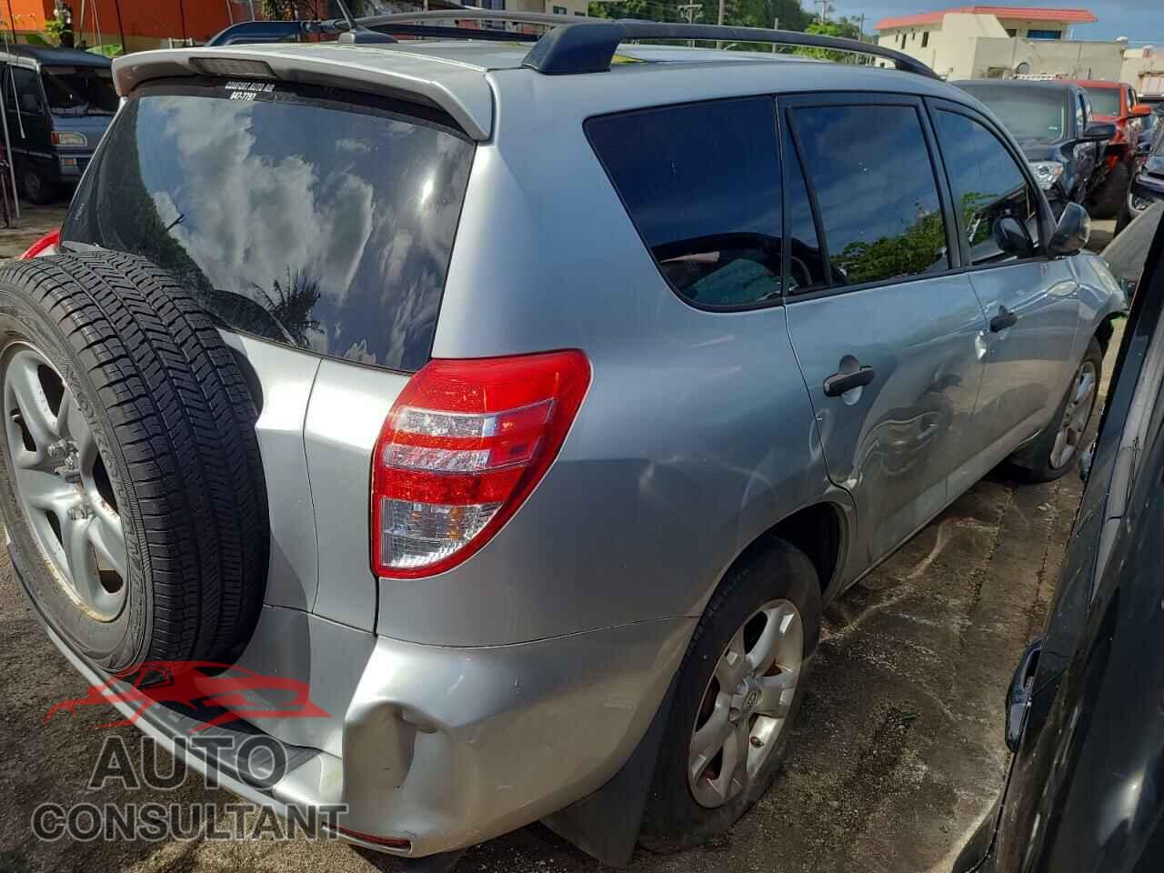 TOYOTA RAV4 2011 - JTMZF4DVXBD031285