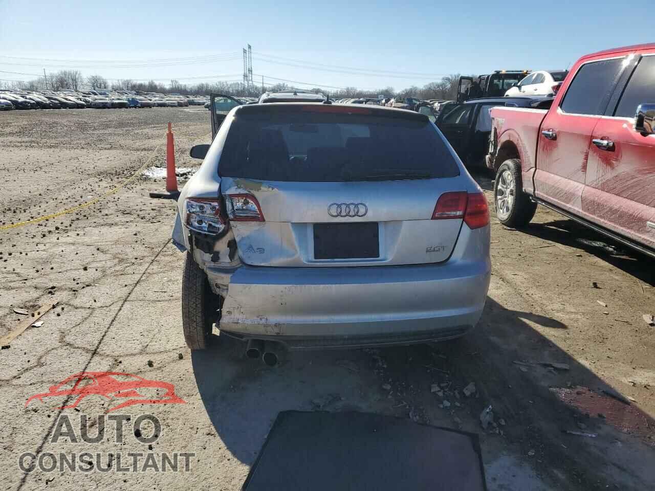AUDI A3 2012 - WAUFEAFM3CA058336