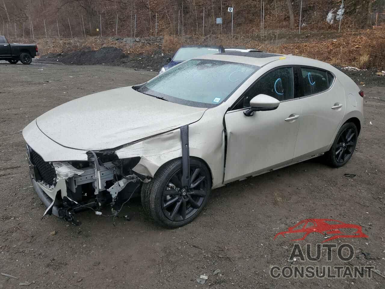 MAZDA 3 2024 - JM1BPAMM4R1654370