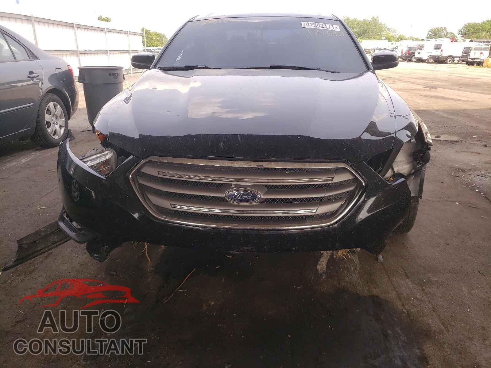 FORD TAURUS 2017 - 1FAHP2E87HG109802