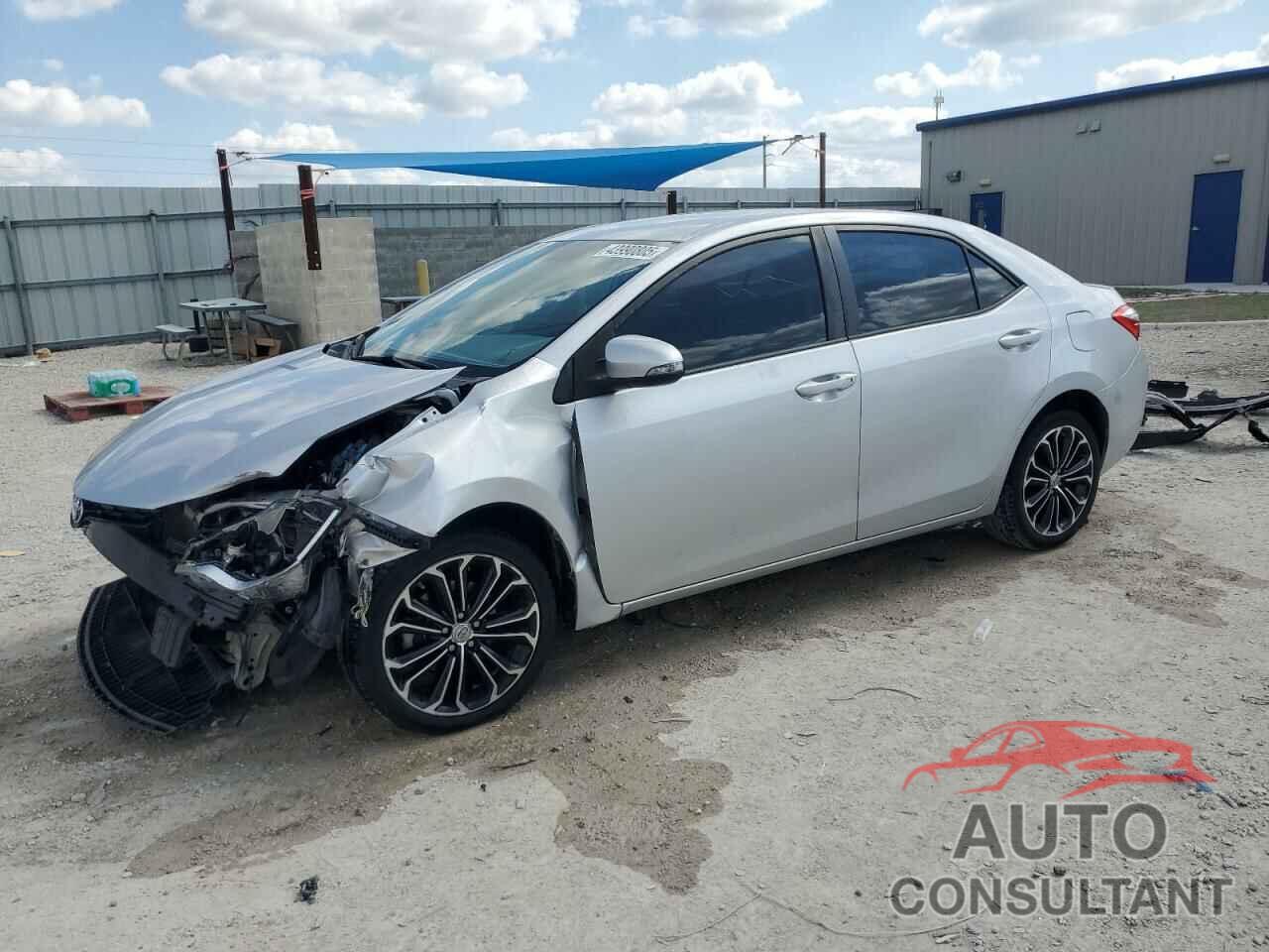 TOYOTA COROLLA 2015 - 5YFBURHEXFP338148
