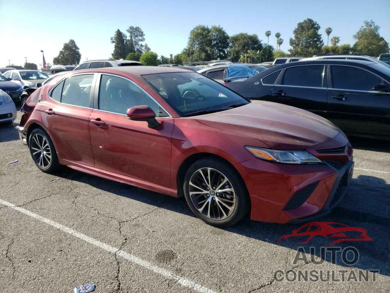 TOYOTA CAMRY 2018 - 4T1B11HK1JU609945