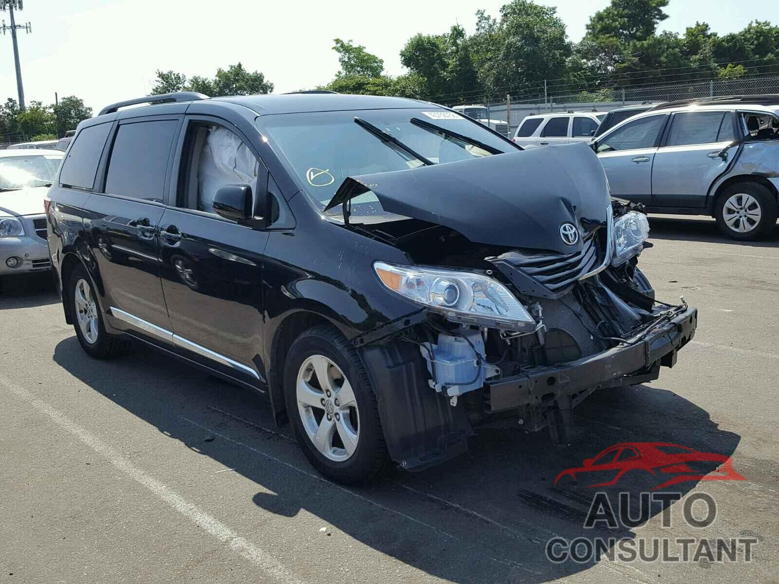 TOYOTA SIENNA LE 2017 - 5TDKZ3DC4HS840201