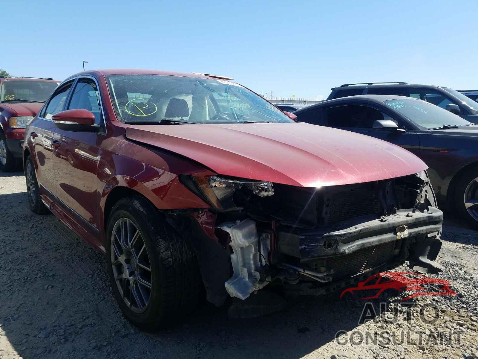 VOLKSWAGEN PASSAT 2016 - 1VWAT7A37GC042488