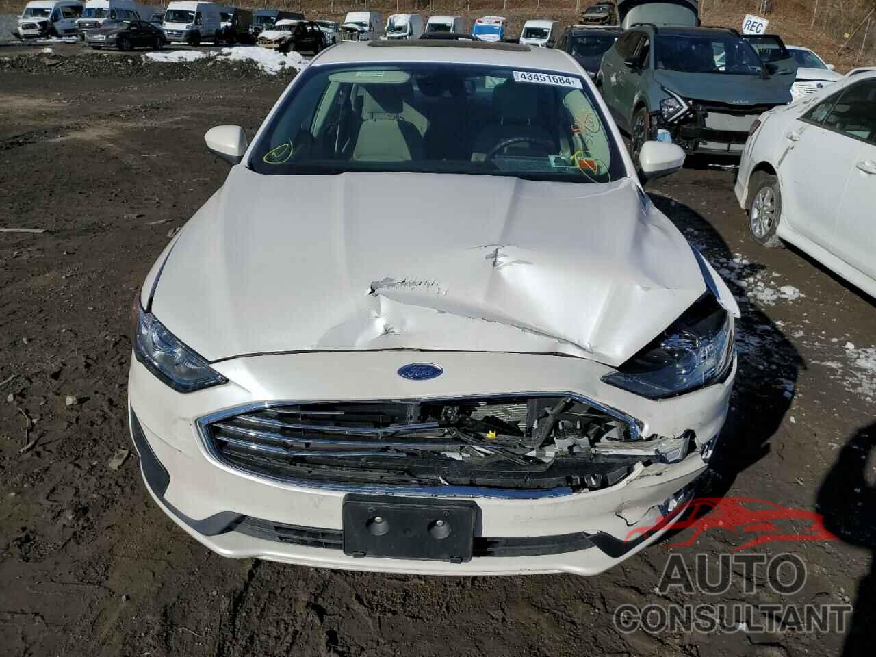 FORD FUSION 2020 - 3FA6P0LU3LR121670