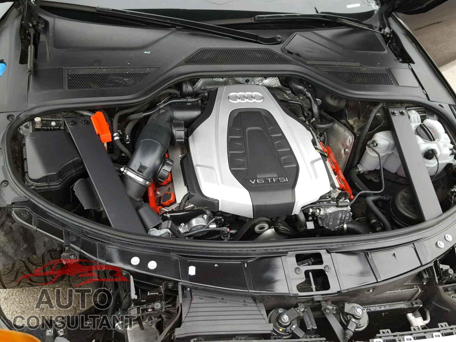 AUDI A8 2015 - WAU3GAFD8FN036228
