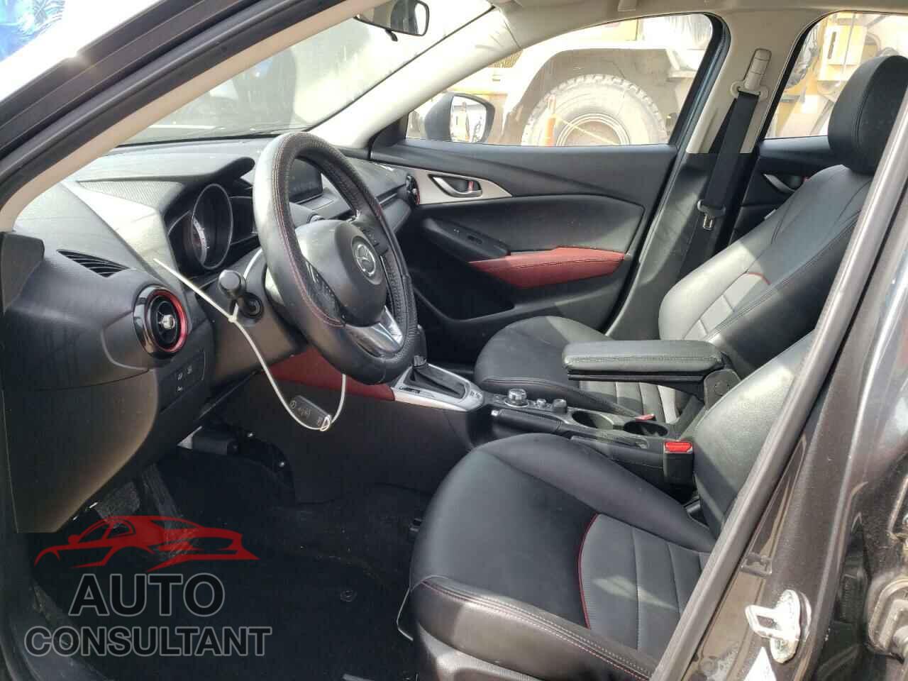 MAZDA CX-3 2017 - JM1DKFC73H0177211