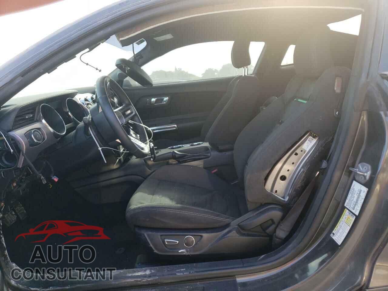 FORD MUSTANG 2017 - 1FA6P8TH3H5322089