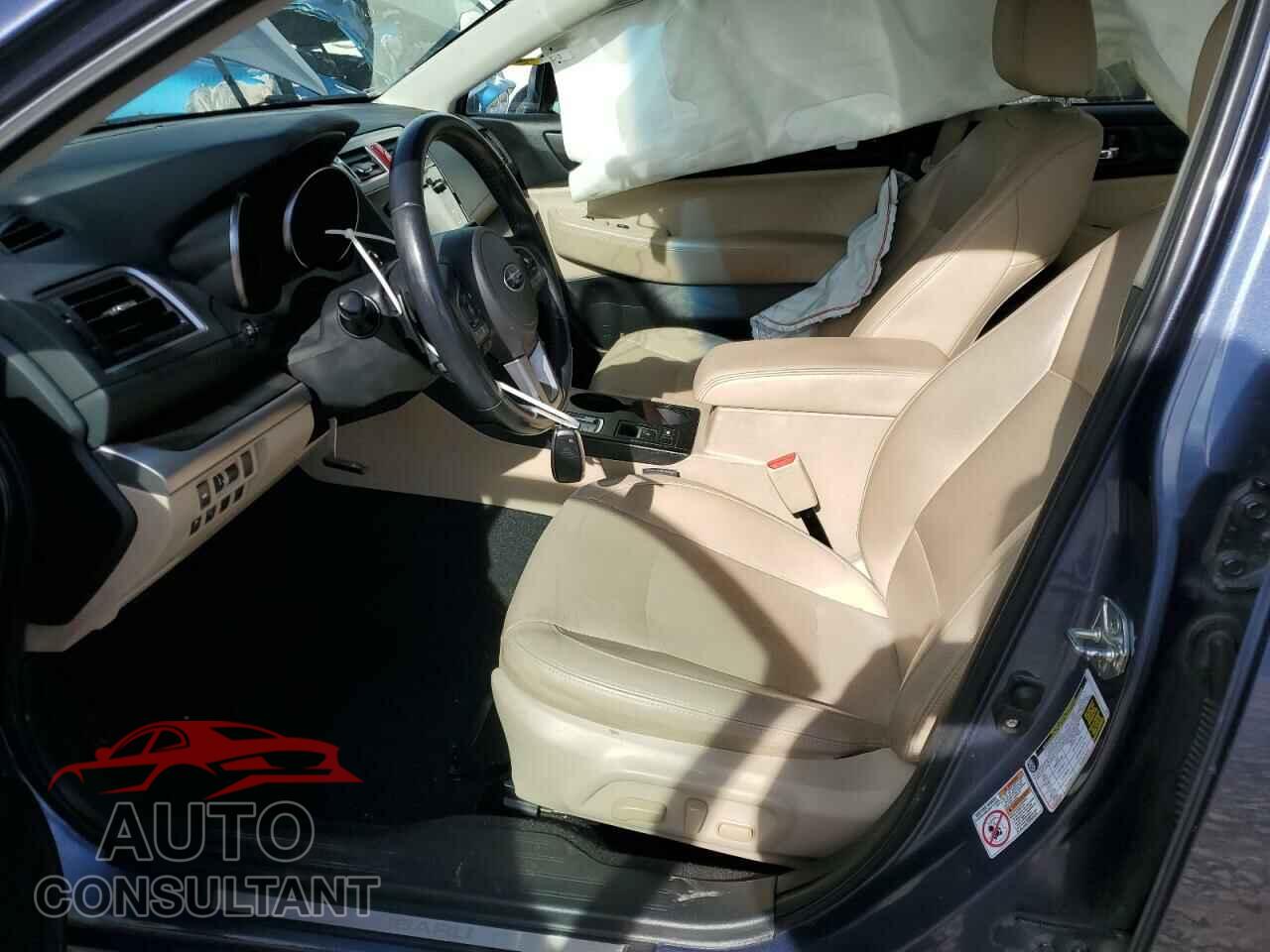 SUBARU OUTBACK 2017 - 4S4BSENC2H3287608