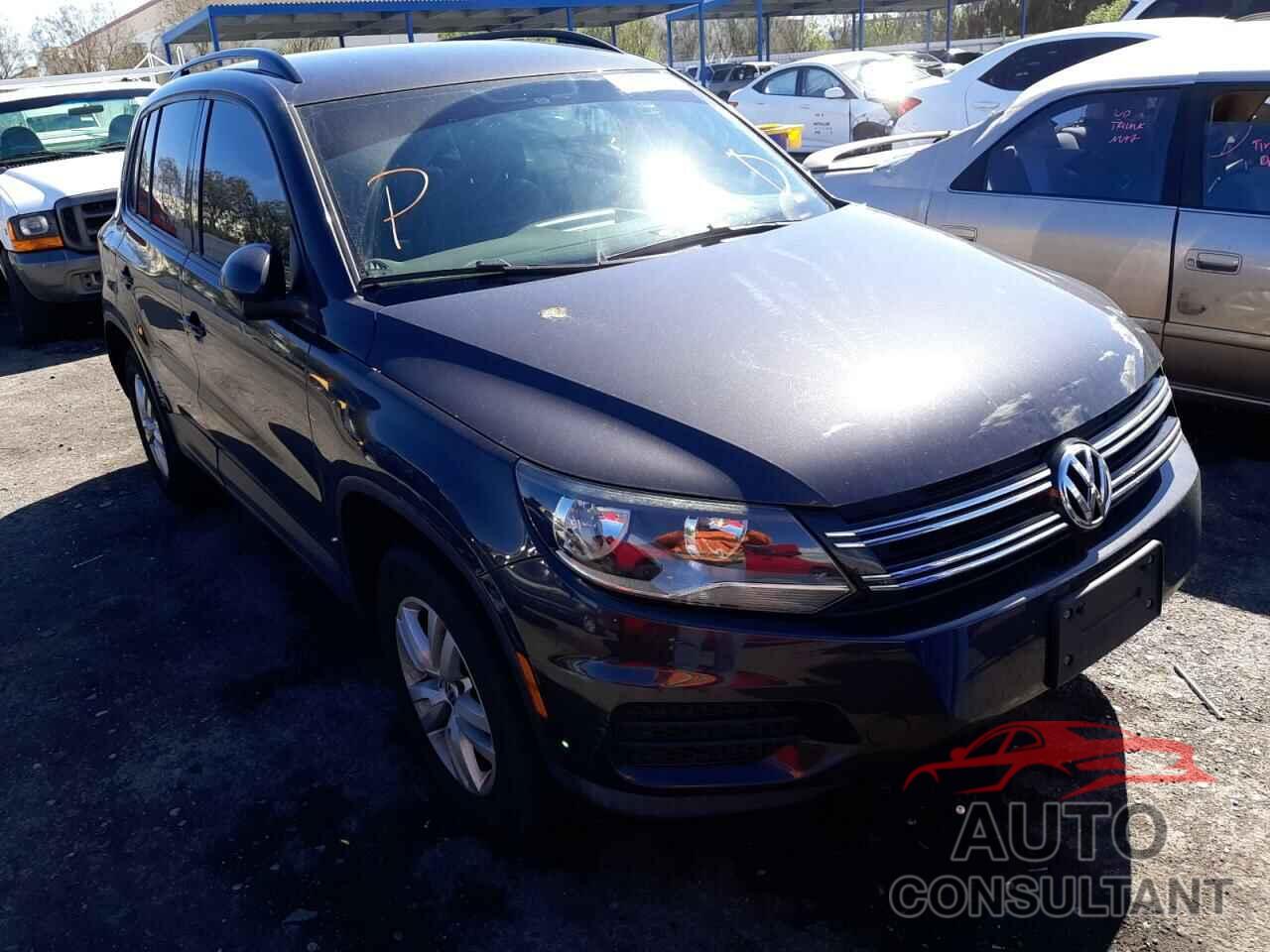 VOLKSWAGEN TIGUAN 2016 - WVGAV7AX3GW501154