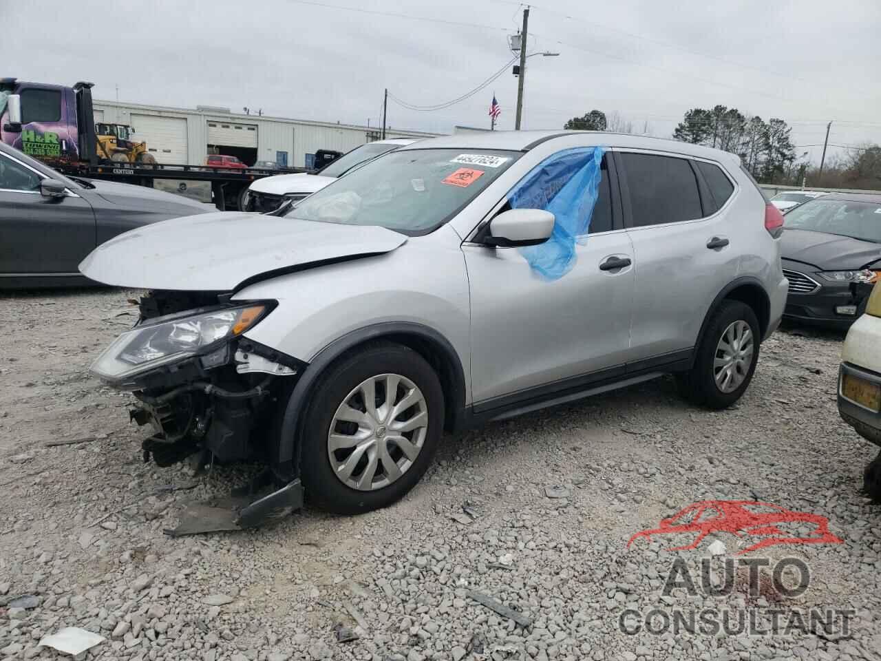 NISSAN ROGUE 2017 - KNMAT2MT2HP531893