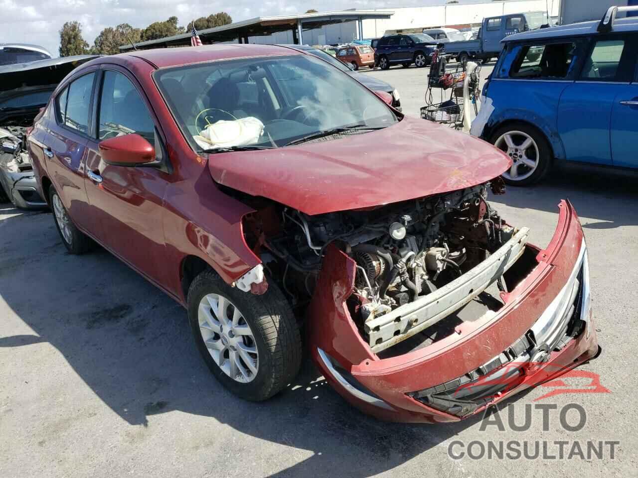 NISSAN VERSA 2018 - 3N1CN7AP5JL830855