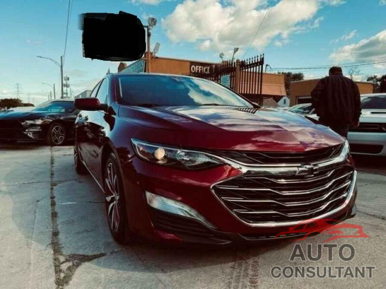 CHEVROLET MALIBU 2021 - 1G1ZG5ST0MF033440