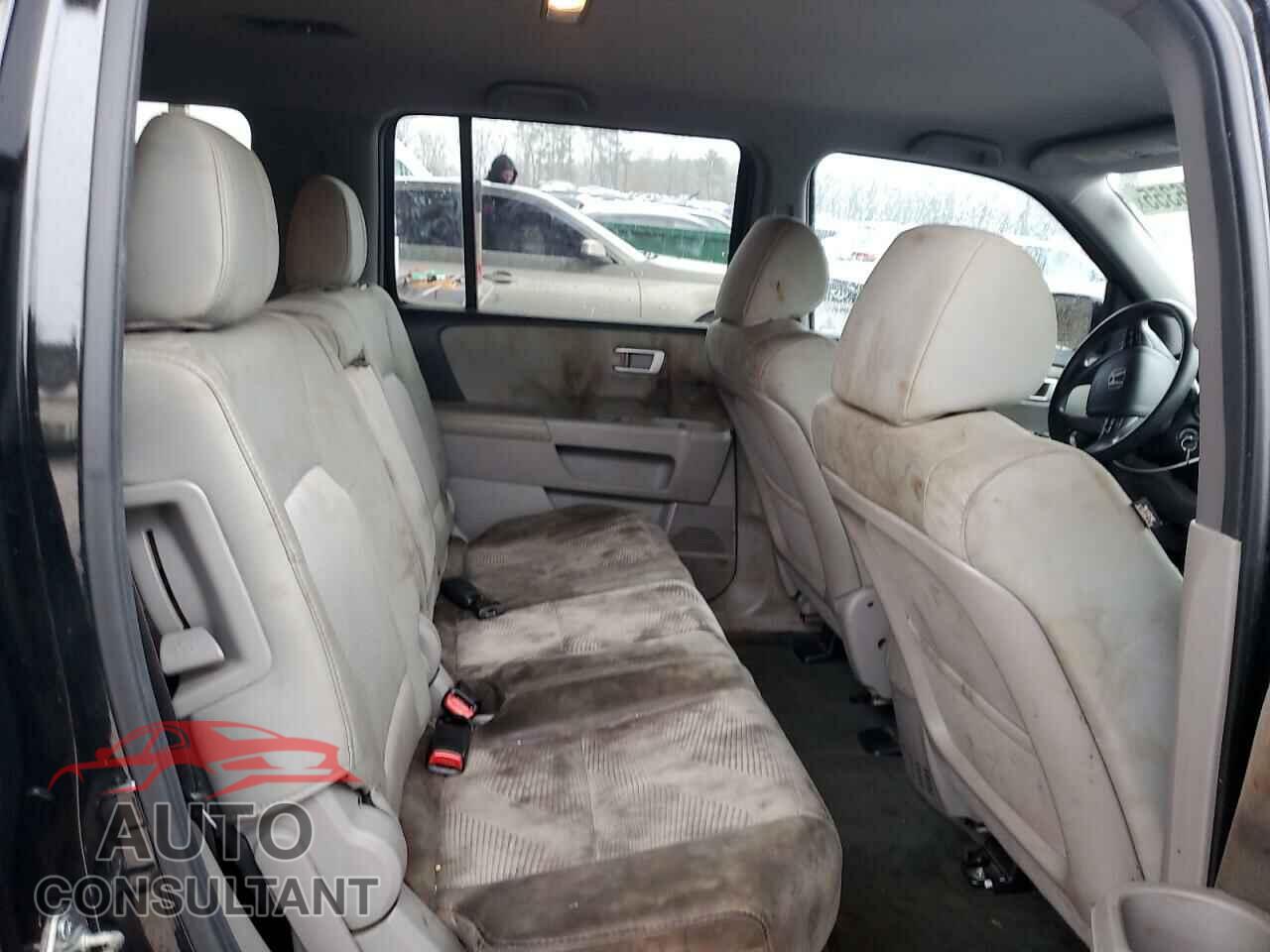 HONDA PILOT 2014 - 5FNYF3H26EB016835