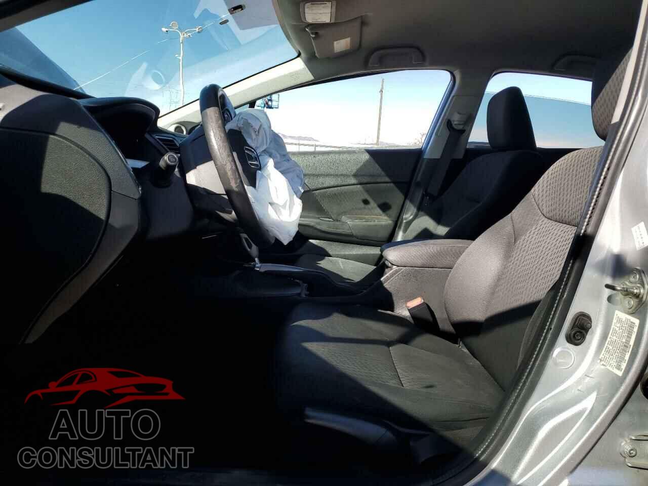 HONDA CIVIC 2015 - 19XFB2F73FE019145