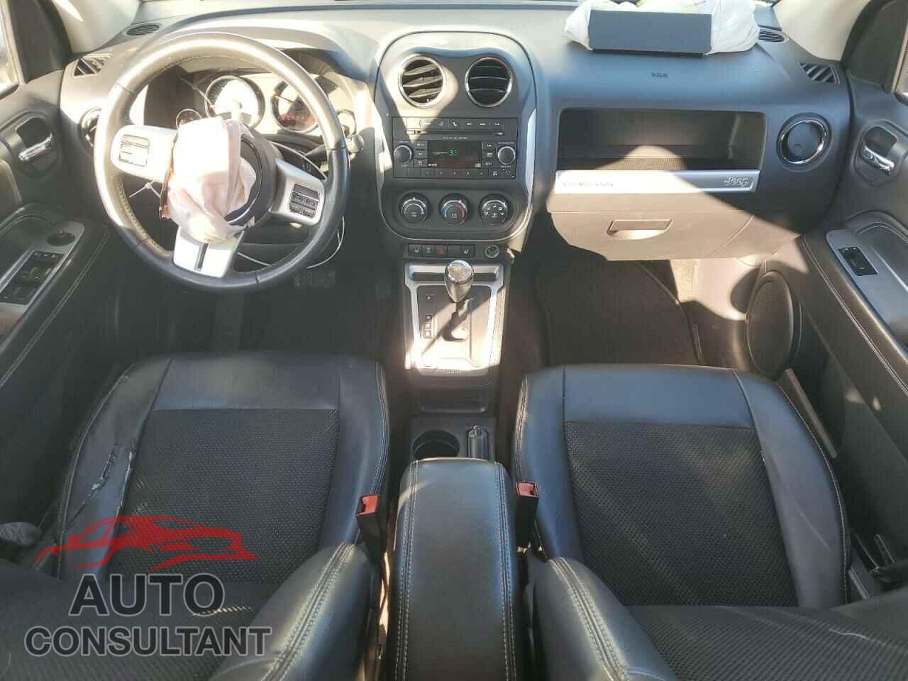 JEEP COMPASS 2015 - 1C4NJDEBXFD151871