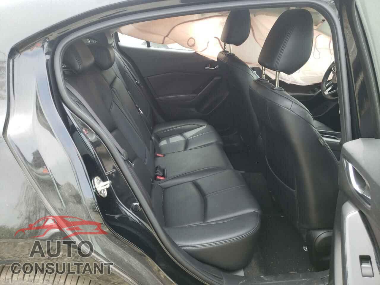 MAZDA 3 2017 - JM1BN1L78H1128758
