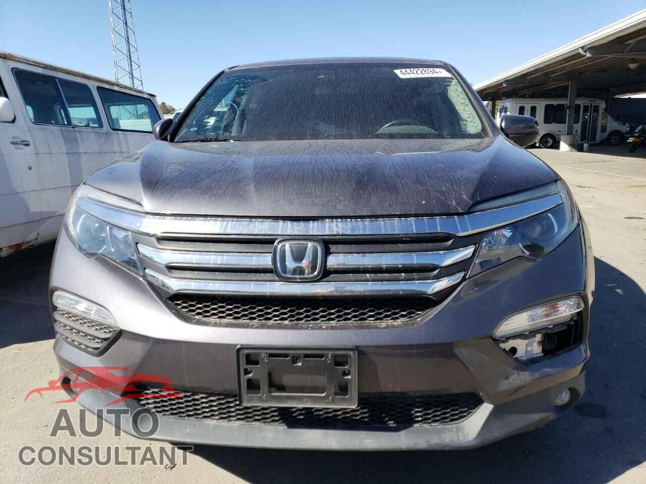 HONDA PILOT 2018 - 5FNYF5H69JB001299