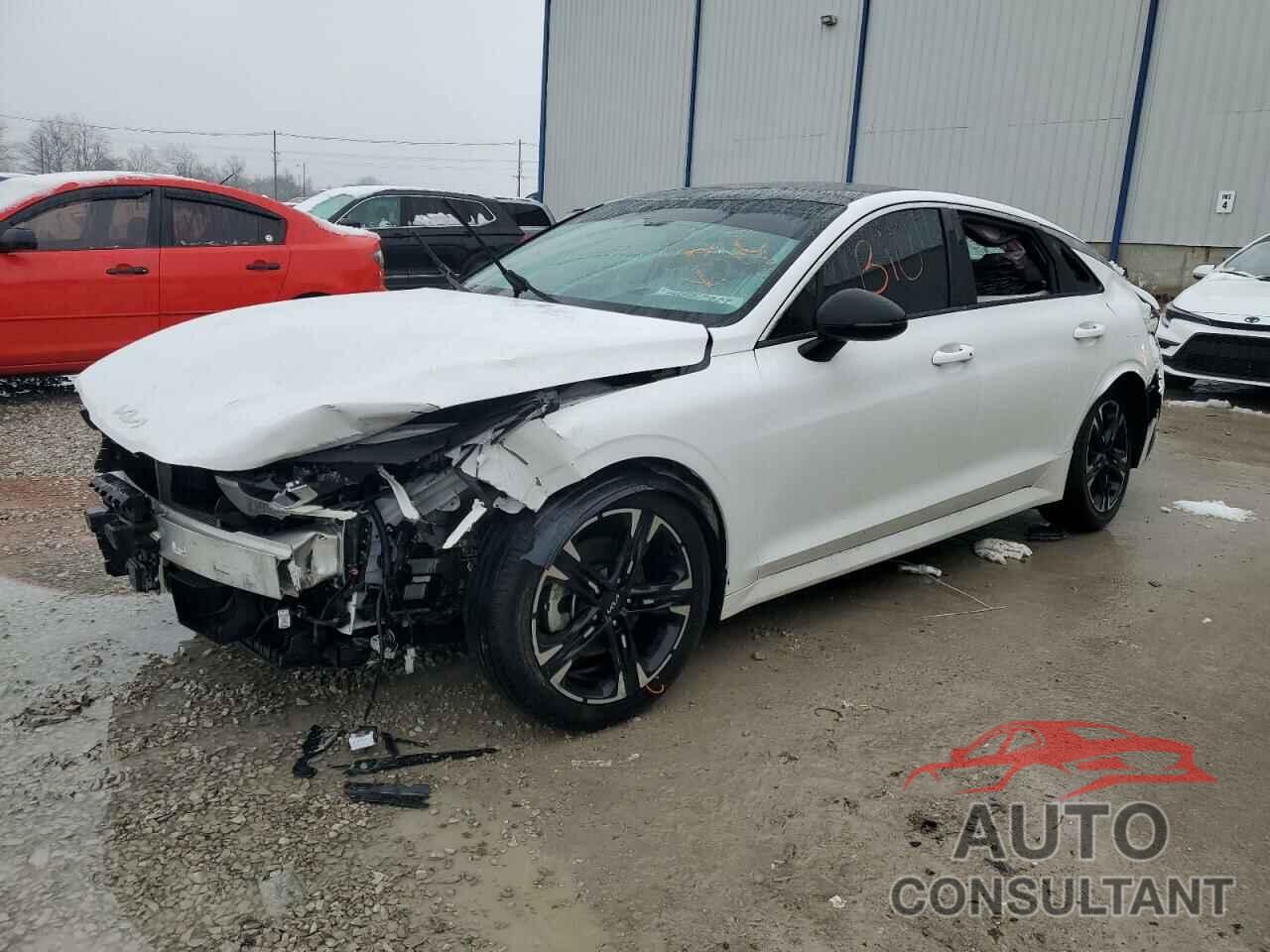KIA K5 2023 - 5XXG64J24PG209027