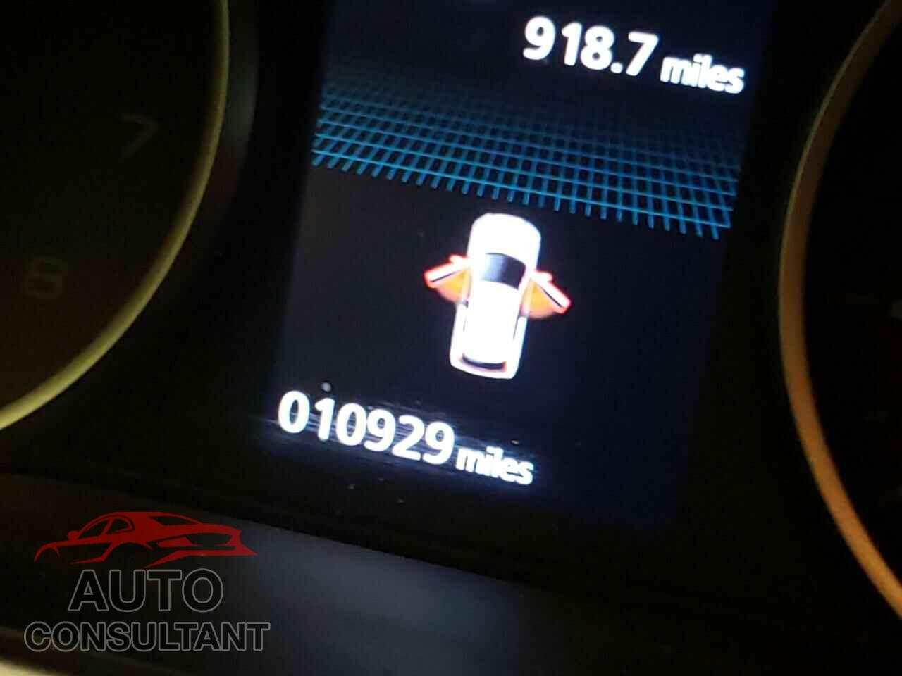 MITSUBISHI ECLIPSE 2019 - JA4AT5AA6KZ020729