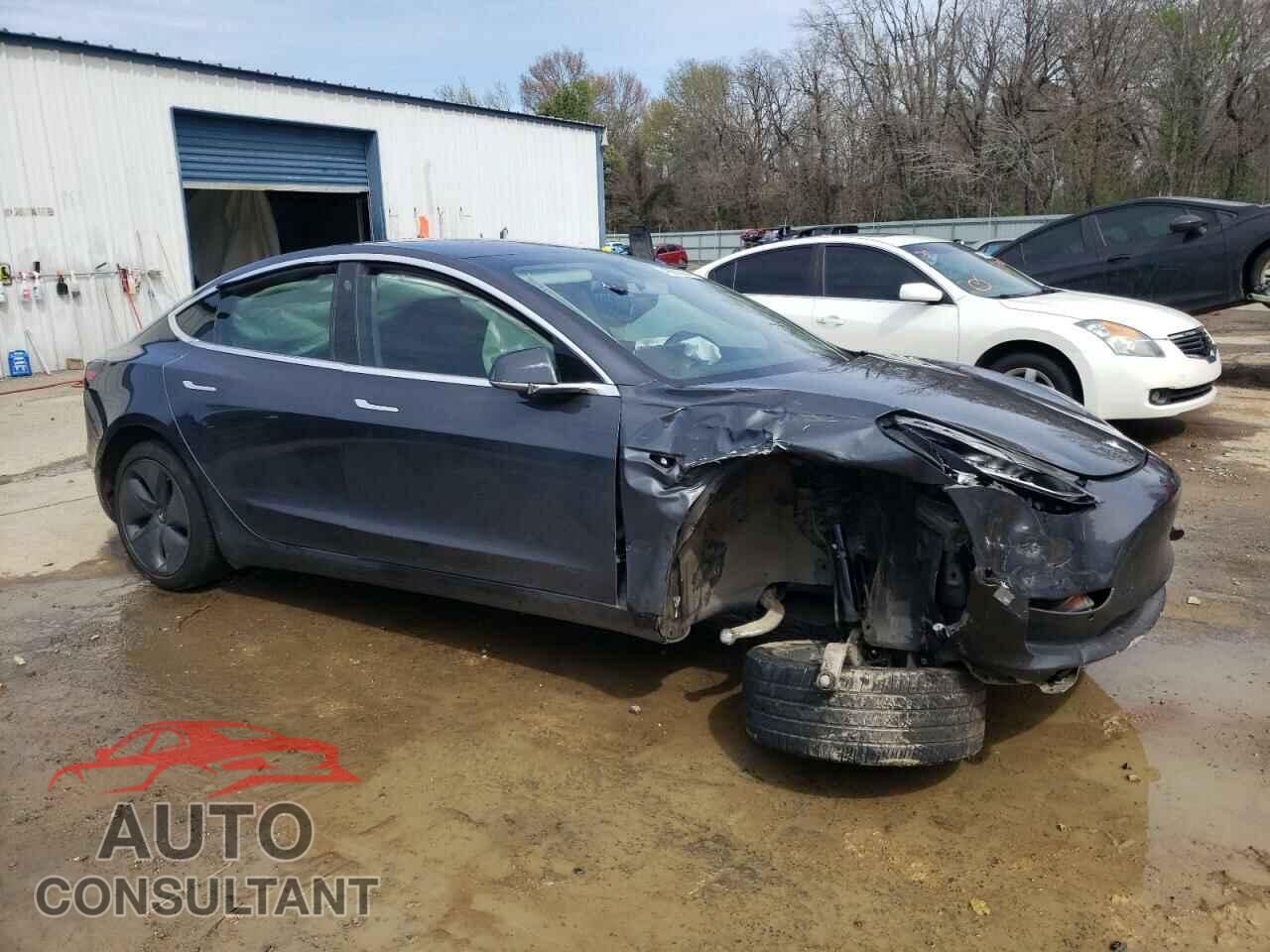 TESLA MODEL 3 2018 - 5YJ3E1EA2JF056837